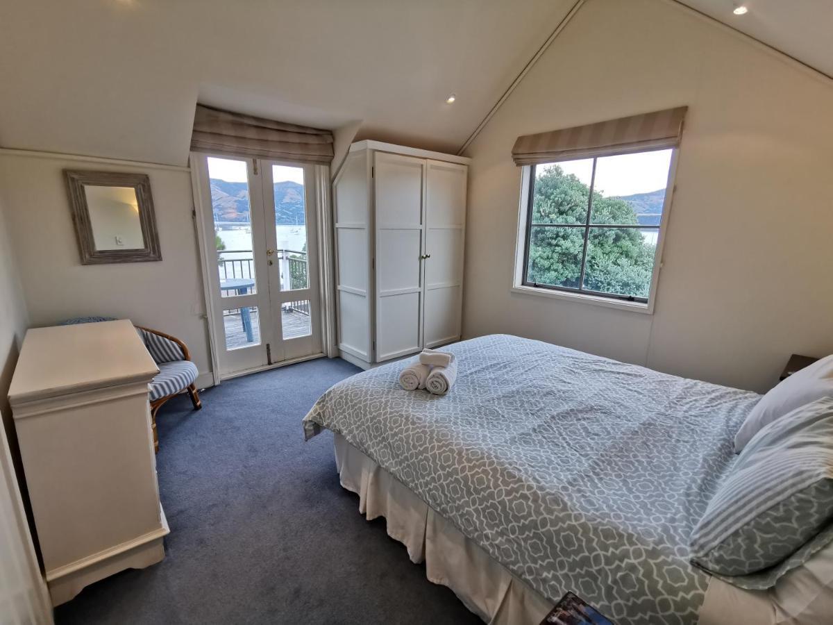 Bruce Waterfront Apartments Akaroa Exterior photo