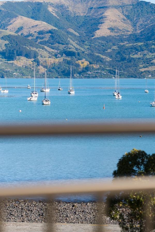 Bruce Waterfront Apartments Akaroa Exterior photo