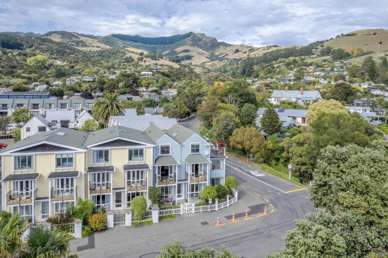 Bruce Waterfront Apartments Akaroa Exterior photo