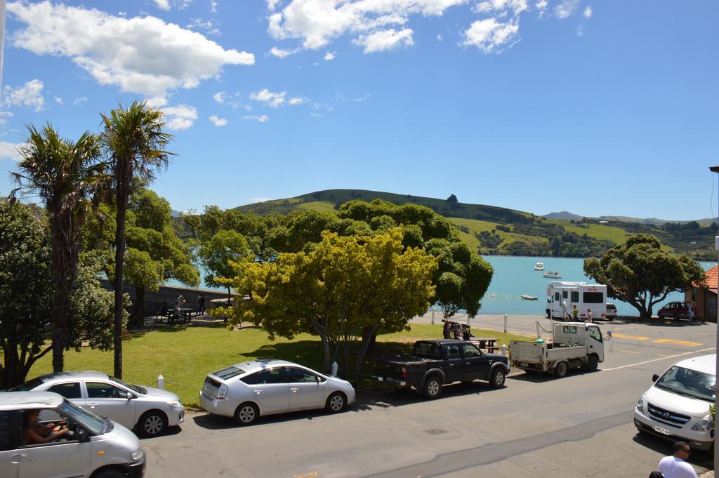 Bruce Waterfront Apartments Akaroa Exterior photo